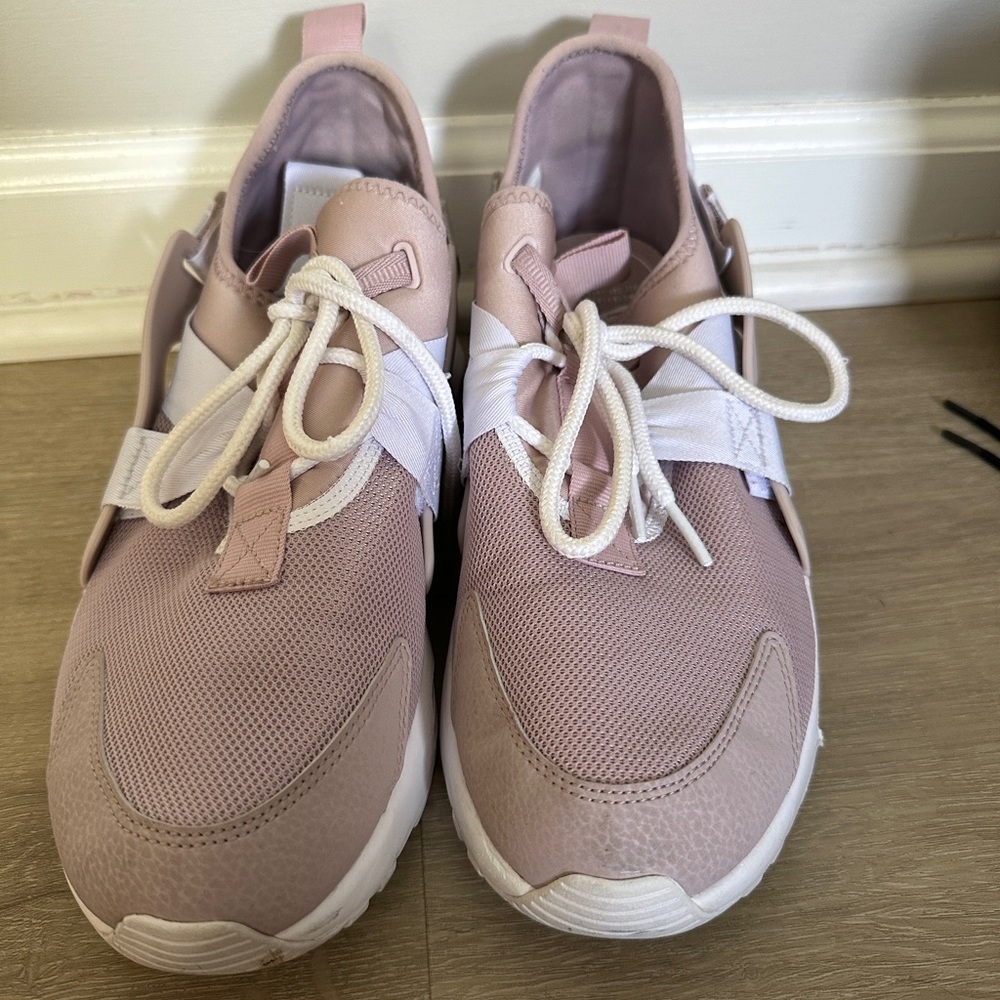 Pink Nike Air Size 9.5 💗🌸🩰
